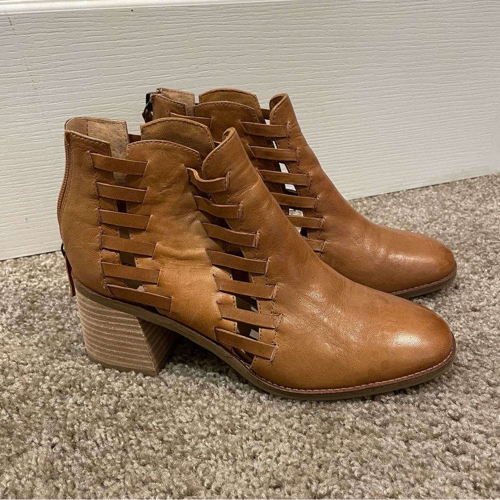 Kelsi Dagger Brooklyn Iggy Ankle Boots